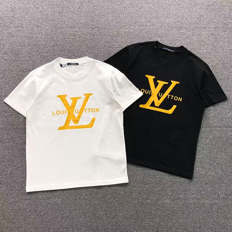 LV T-SHIRT 1106133160（im 170cm 60kg i wear size S in the phot）