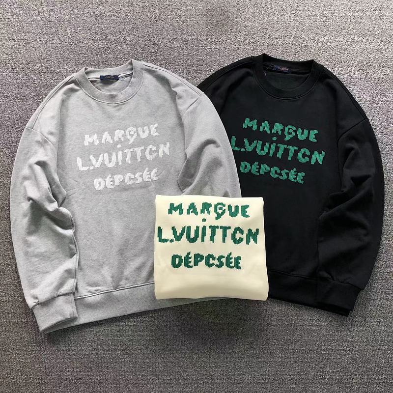 LV HOODIE 3208191321（im 170cm 60kg i wear size L in the phot）