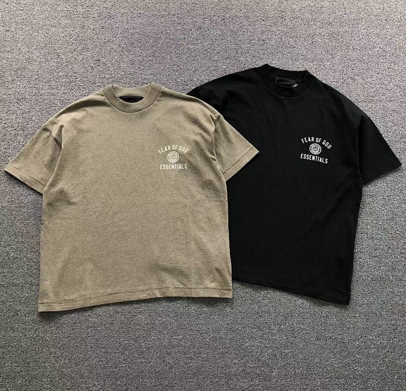 FOG T-SHIRT 41081403135（im 170cm 60kg i wear size XS in the phot）