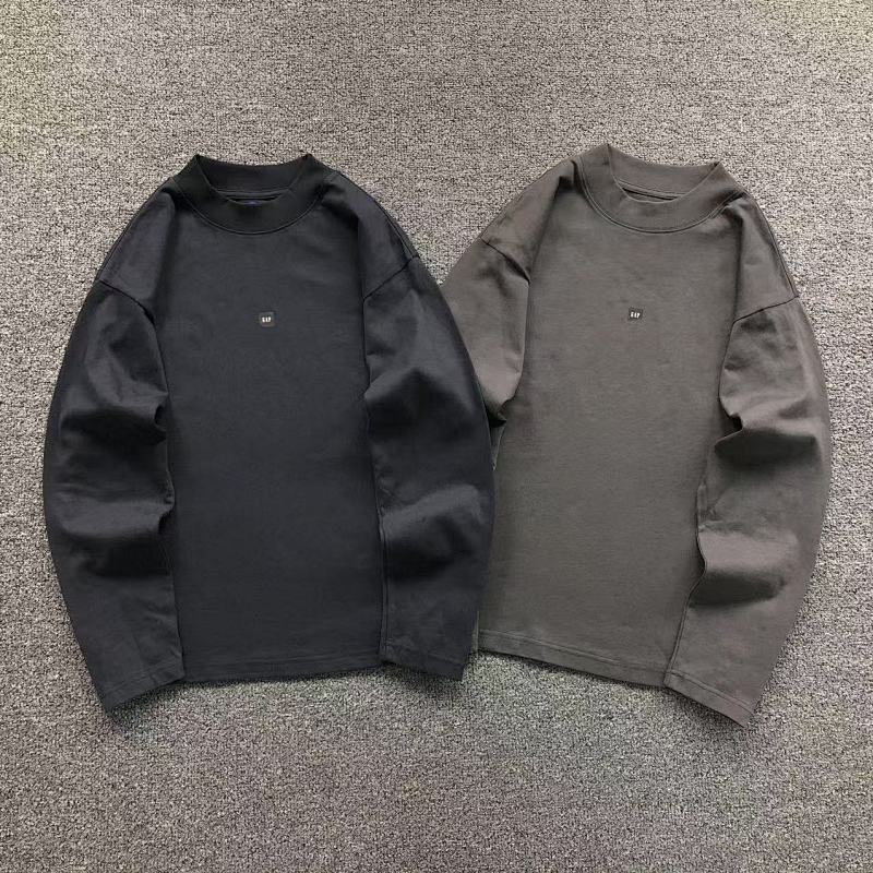 YEEZY GAP LONG SLEEVED 41061209120（im 170cm 55kg i wear size S in the phot）