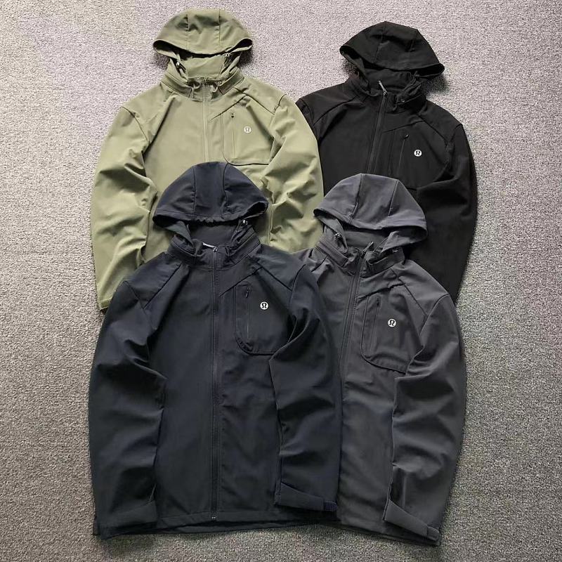 LULULEMON JACKET 3207181404（im 170cm 60kg i wear size 2XL in the phot）