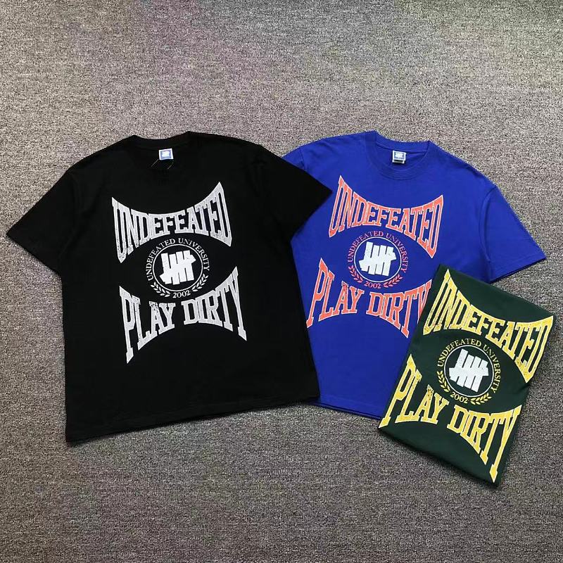 UNDEFEATED T-SHIRT 3206232102（im 170cm 60kg i wear size L in the phot）
