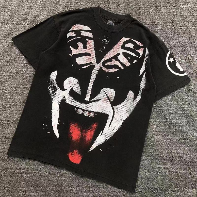 HELLSTAR T-SHIRT 128285663（im 170cm 60kg i wear size S in the phot）