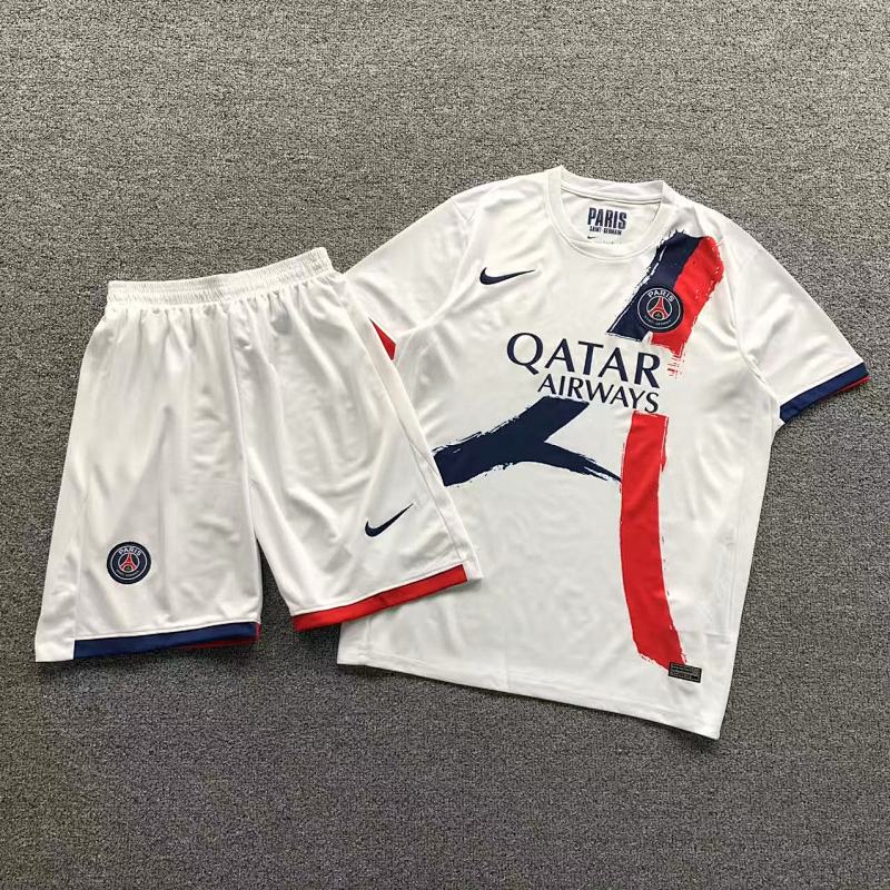 FOOTBALL T-SHIRT SHORTS 11102014002（im 170cm 60kg i wear size L in the phot）