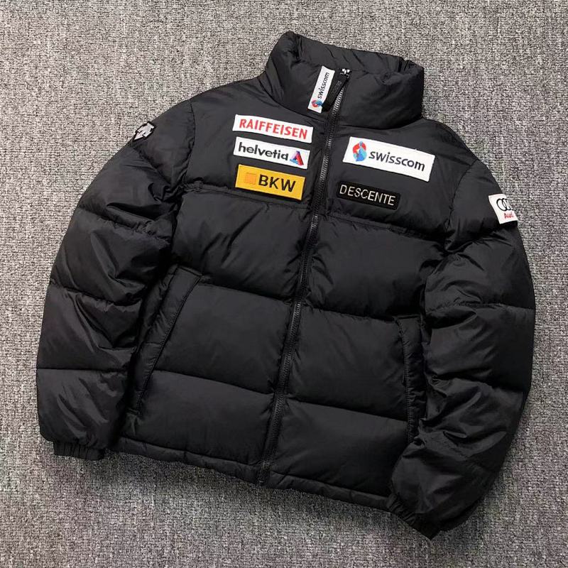DESCENTE DOWN JACKETS 380805（im 170cm 57kg i wear size S in the phot）