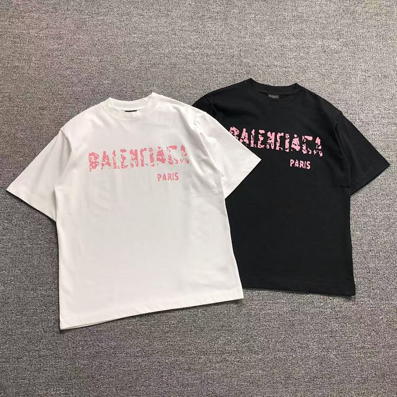 BALENCIAGA T-SHIRT 502171381（im 170cm 57kg i wear size 1 in the phot）