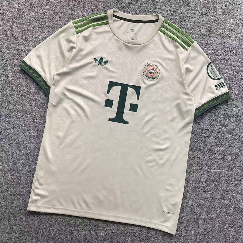 FOOTBALL T-SHIRT 11100710002（im 170cm 60kg i wear size L in the phot）