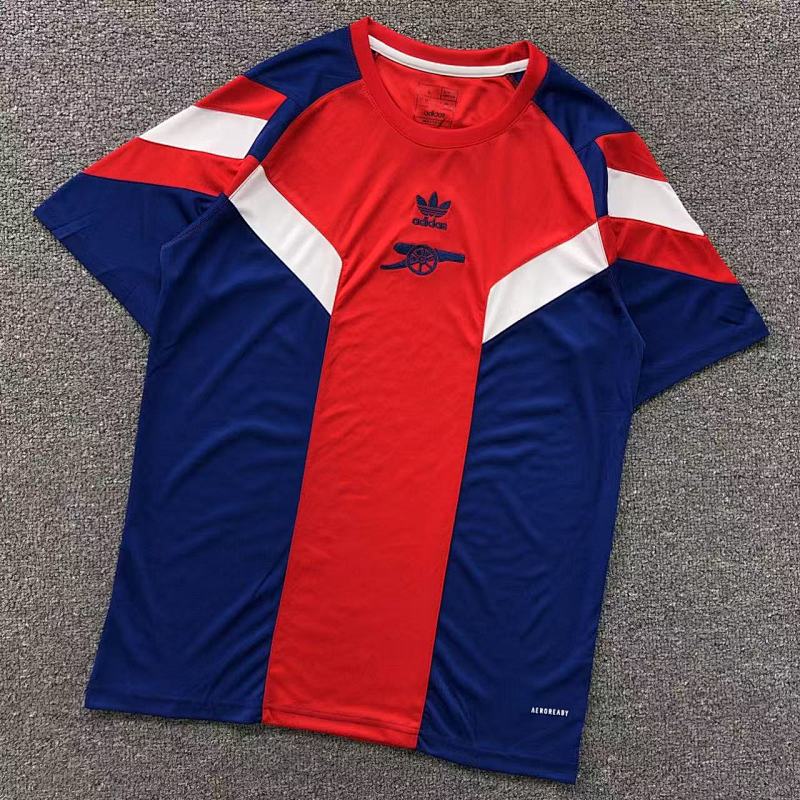FOOTBALL T-SHIRT 31030400262（im 170cm 55kg i wear size L in the phot）