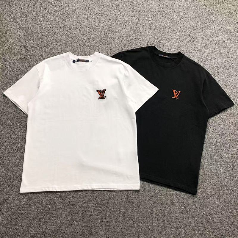 LV T-SHIRT 3203050921（im 170cm 60kg i wear size M in the phot）