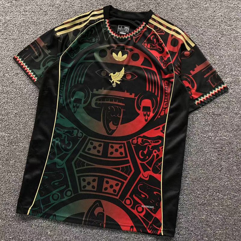 FOOTBALL T-SHIRT 11062728002（im 170cm 60kg i wear size L in the phot）
