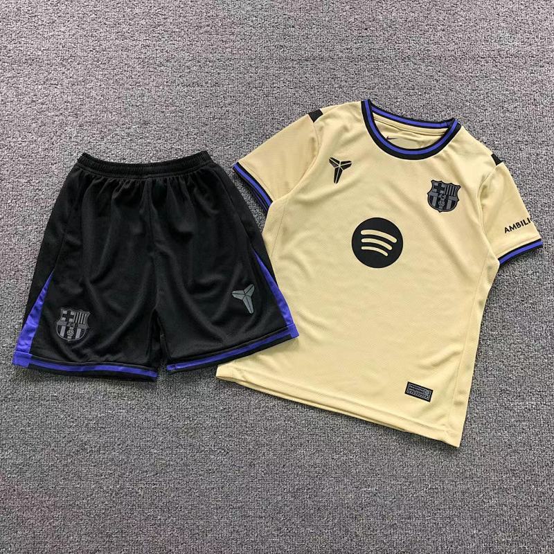 FOOTBALL CHILD SHORTS T-SHIRT 11082721002