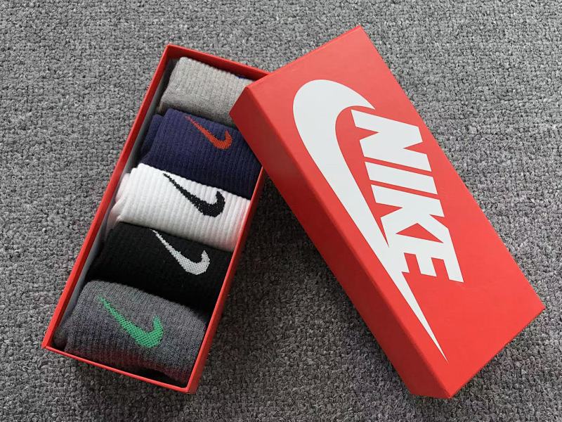 NIKE SOCKS 211041471