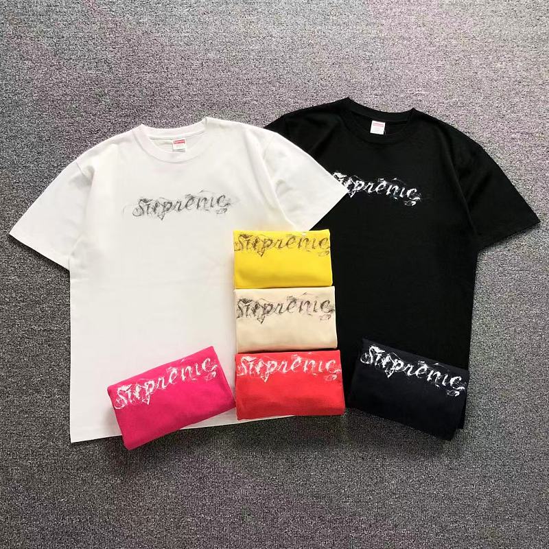 SUPREME T-SHIRT 4208204902（im 170cm 60kg i wear size L in the phot）