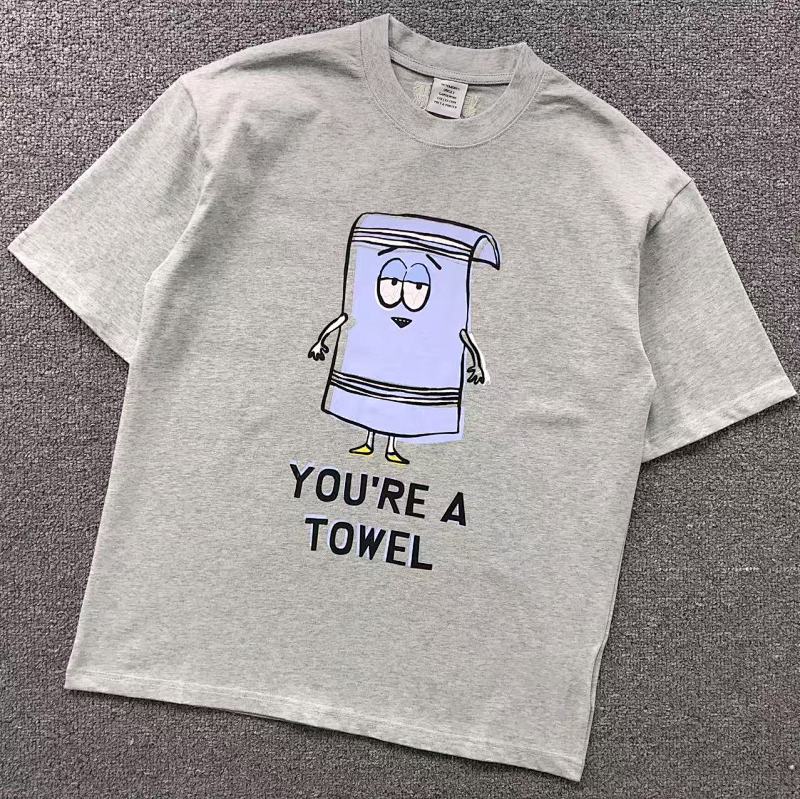 VETEMENTS T-SHIRT 41040502217 （im 170cm 60kg i wear size XS in the phot）