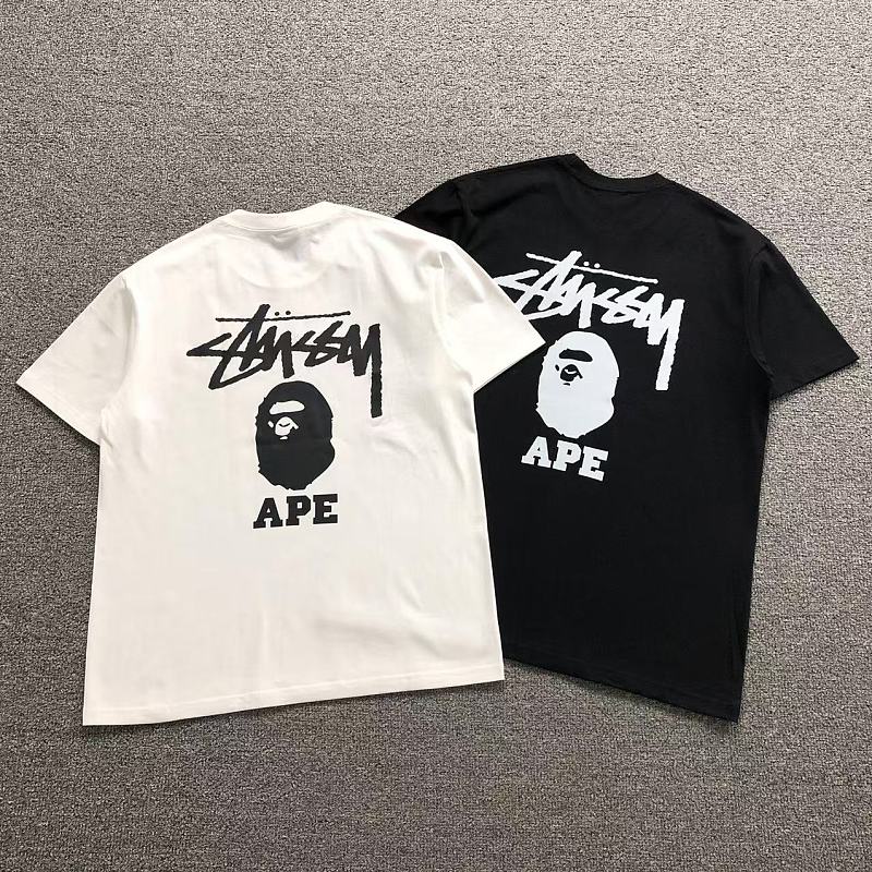 BAPE STUSSY T-SHIRT 124150231（im 170cm 60kg i wear size M in the phot）