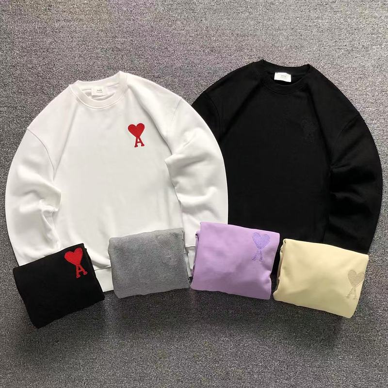 AMI HOODIE 1251922181（im 170cm 60kg i wear size M in the phot）
