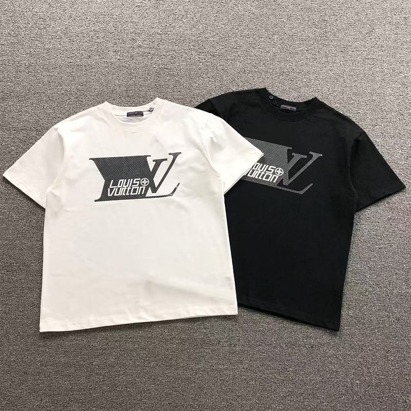LV T-SHIRT 5260203147（im 170cm 60kg i wear size S in the phot）