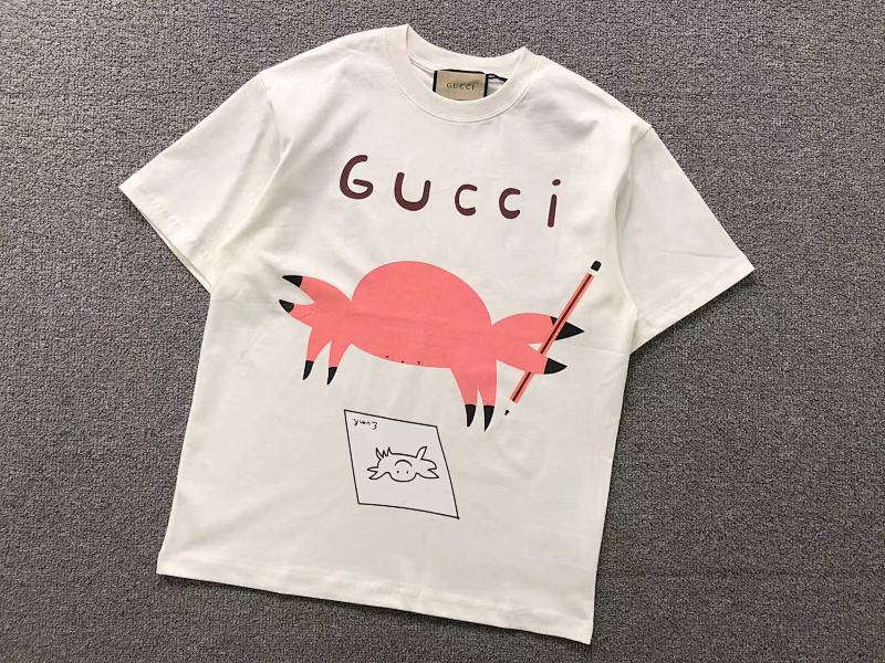 GUCCI T-SHIRT 5231978101（im 170cm 60kg i wear size S in the phot）