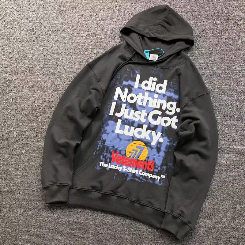 VETEMENTS HOODIE 482319145（im 170cm 60kg i wear size S in the phot）19