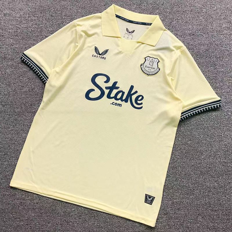 FOOTBALL T-SHIRT 11090929002（im 170cm 60kg i wear size L in the phot)