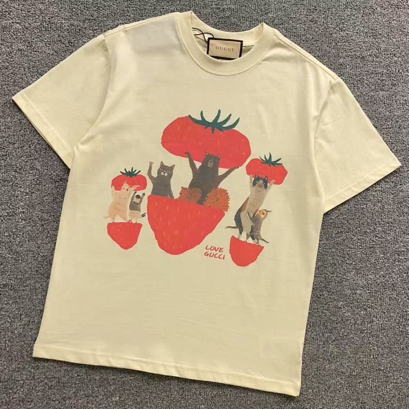 GUCCI T-SHIRT 5050818101（im 170cm 60kg i wear size S in the phot）