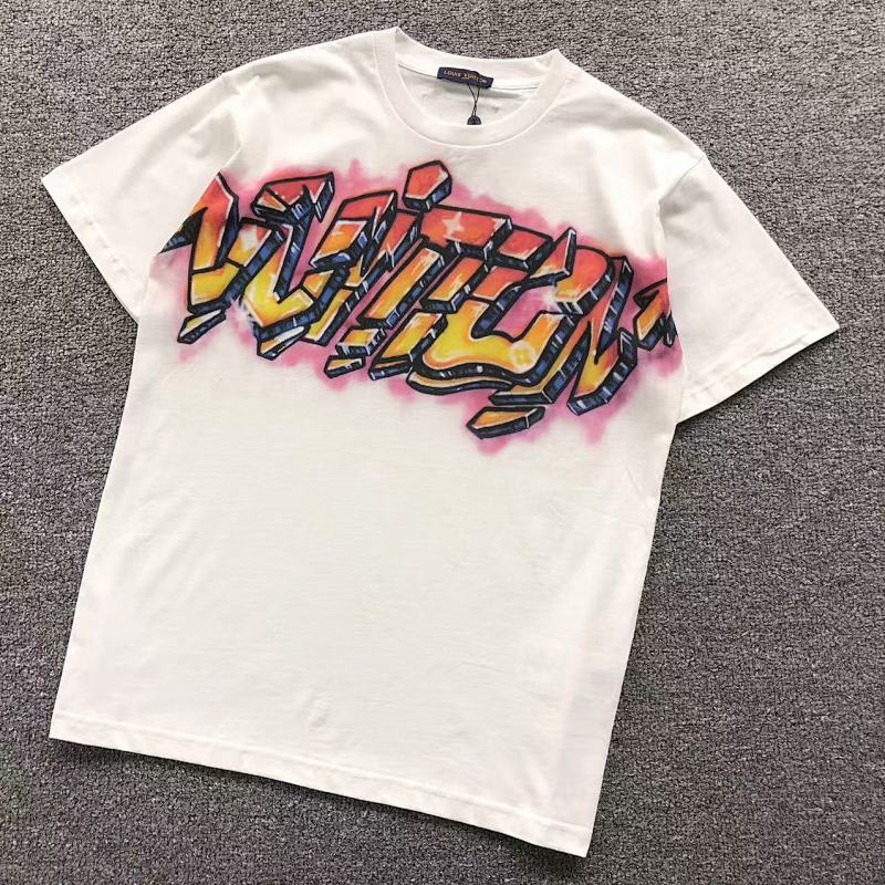 LV T-SHIRT 41062608126（im 170cm 60kg i wear size S in the phot）