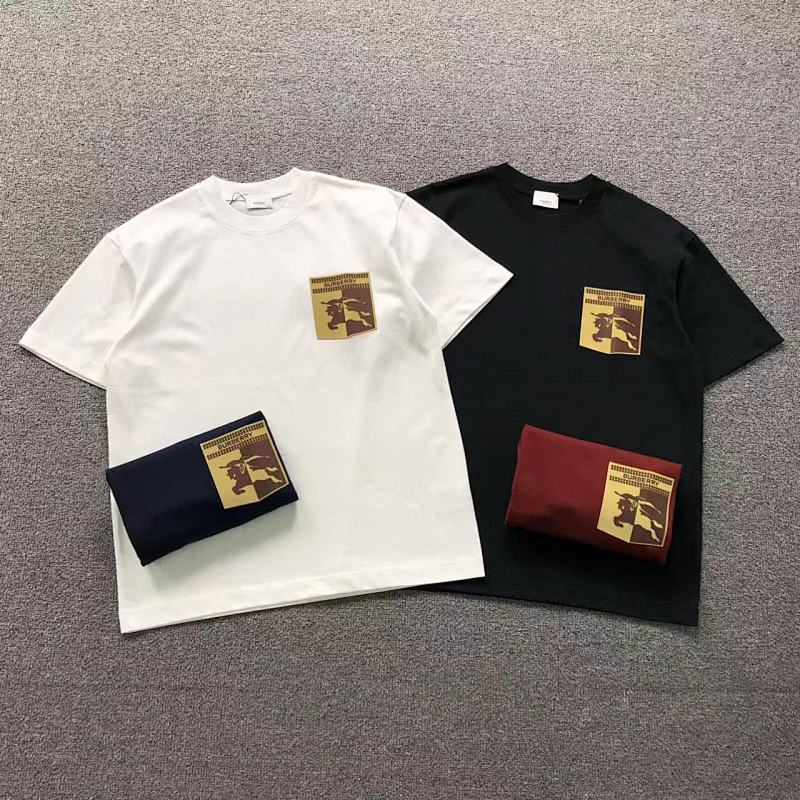 BURBERRY T-SHIRT 3203243421 （im 170cm 60kg i wear size M in the phot）