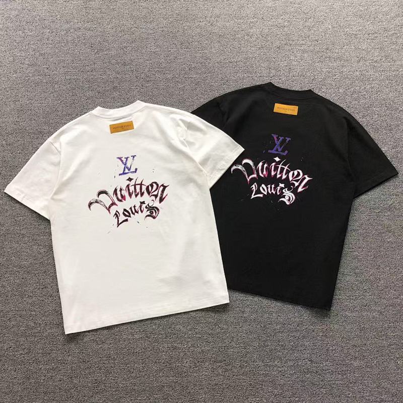 LV T-SHIRT 41081904133（im 170cm 60kg i wear size M in the phot）