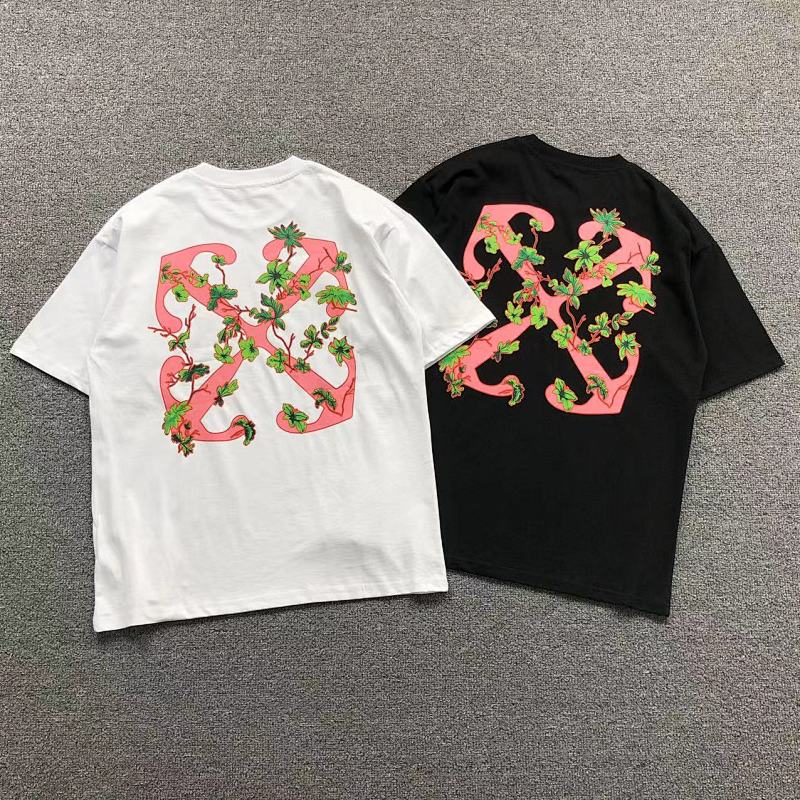OFF-WHITE T-SHIRT 502202219（im 170cm 57kg i wear size S in the phot）