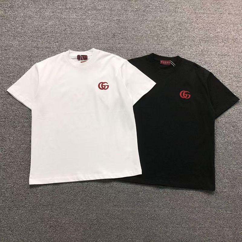 GUCCI T-SHIRT 121150760（im 170cm 60kg i wear size XL in the phot）