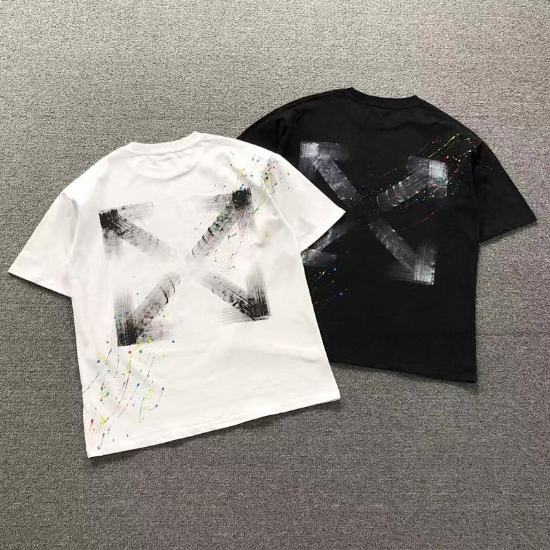 OFF-WHITE T-SHIRT 523243219（im 170cm 60kg i wear size M in the phot）