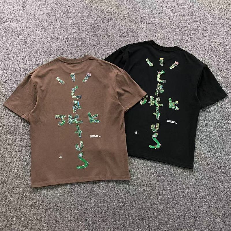 TRAVIS SCOTT T-SHIRT 505219291（im 170cm 60kg i wear size S in the phot）