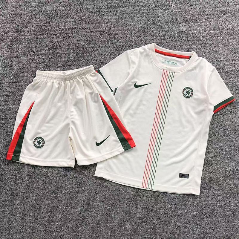 FOOTBALL T-SHIRT SHORTS CHILD 1104240414