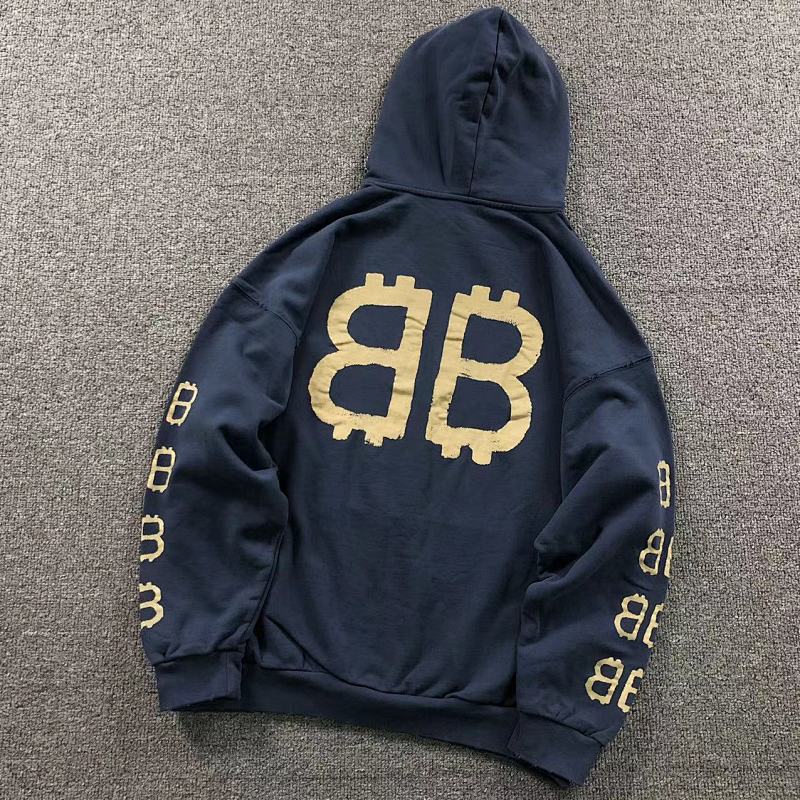BALENCIAGA HOODIE 4122704163（im 170cm 60kg i wear size XS in the phot）