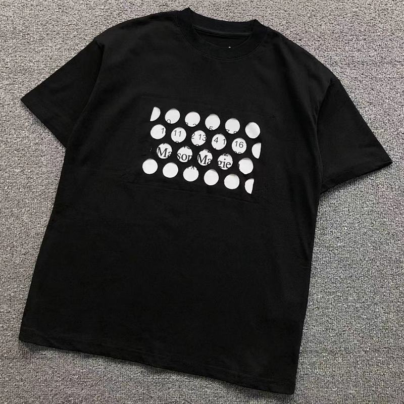 MAISON MARGIELA T-SHIRT 5231233162（im 170cm 60kg i wear size 46 in the phot）