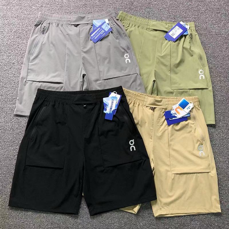 ON SHORTS 4205201001（im 170cm 60kg i wear size XL in the phot）