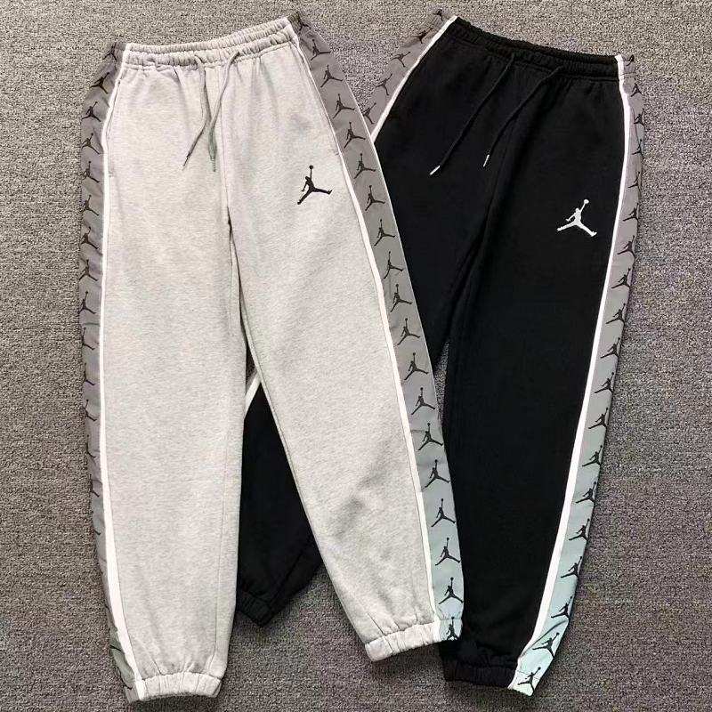 AIR JORDAN TROUSERS 1109151657（im 170cm 60kg i wear size M in the phot）
