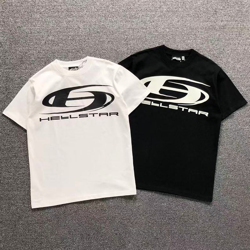 HELLSTAR T-SHIRT 4206290772（im 170cm 60kg i wear size M in the phot）