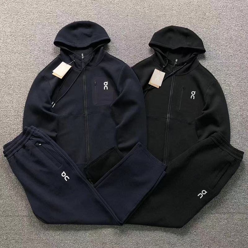 ON HOODIE TROUSERS 2207010504（im 170cm 60kg i wear size XL in the phot）
