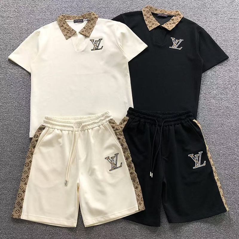 LV POLO SHORTS 5260201147 （im 170cm 60kg i wear size L in the phot）