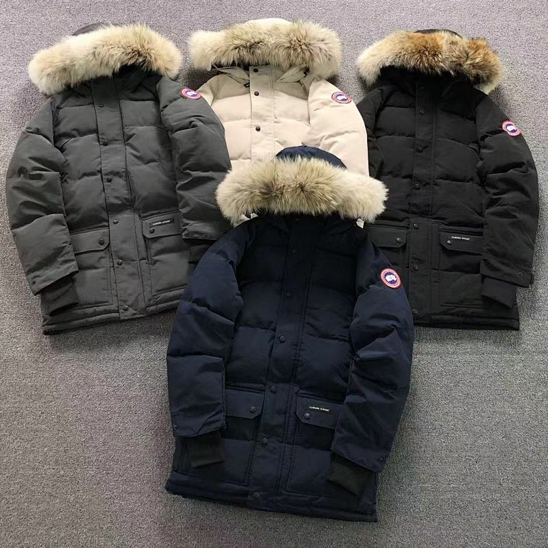 CANADA GOOSE DOWN JACKETS 411130415（im 170cm 60kg i wear size S in the phot）