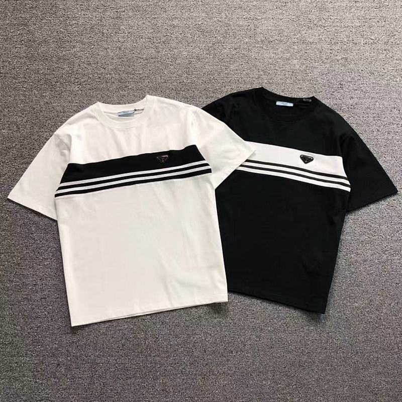 PRADA T-SHIRT 3203181003 （im 170cm 60kg i wear size M in the phot）