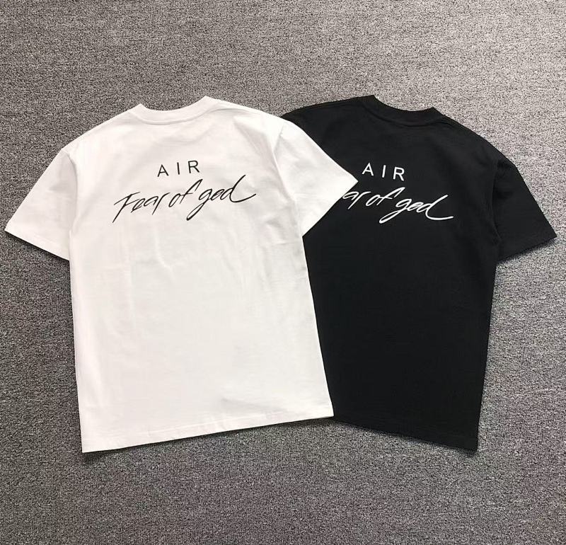 FOG NIKE T-SHIRT 2161114125（im 170cm 60kg i wear size S in the phot)