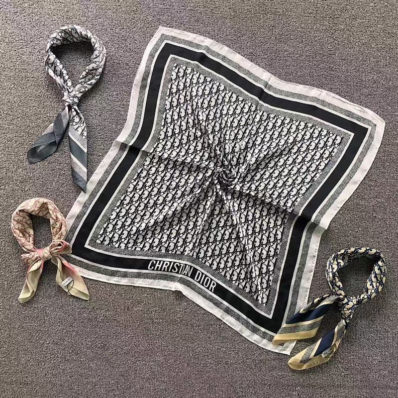 DIOR SCARF 31071909102 (长69CM*宽69CM*)