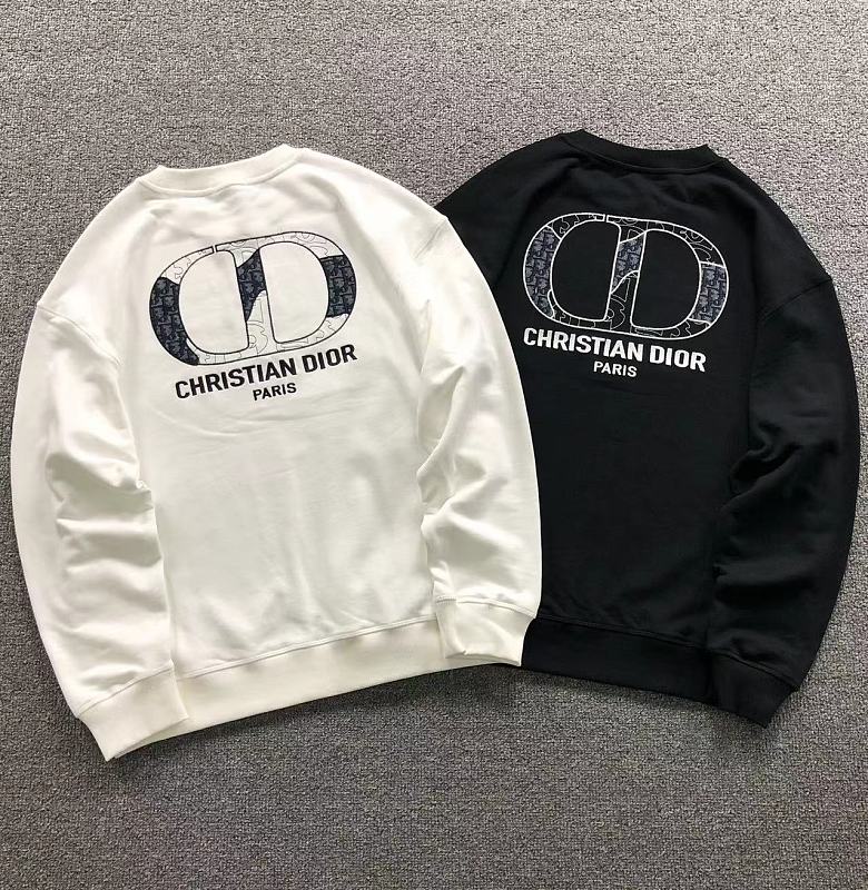 DIOR HOODIE 3207240321（im 170cm 60kg i wear size L in the phot）