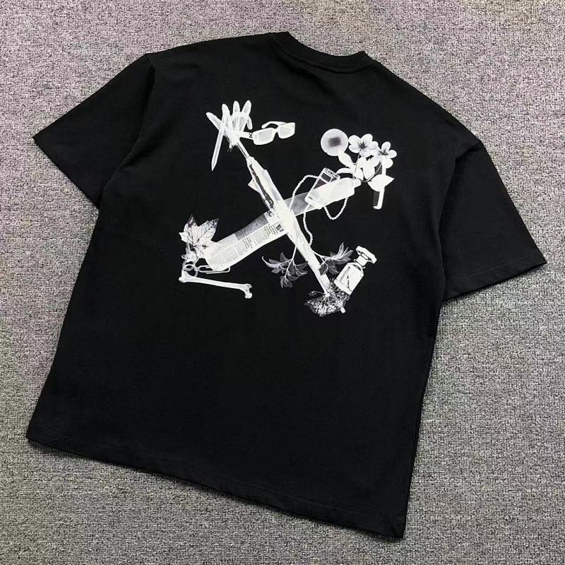 OFF-WHITE T-SHIRT 4123027165（im 170cm 60kg i wear size S in the phot）