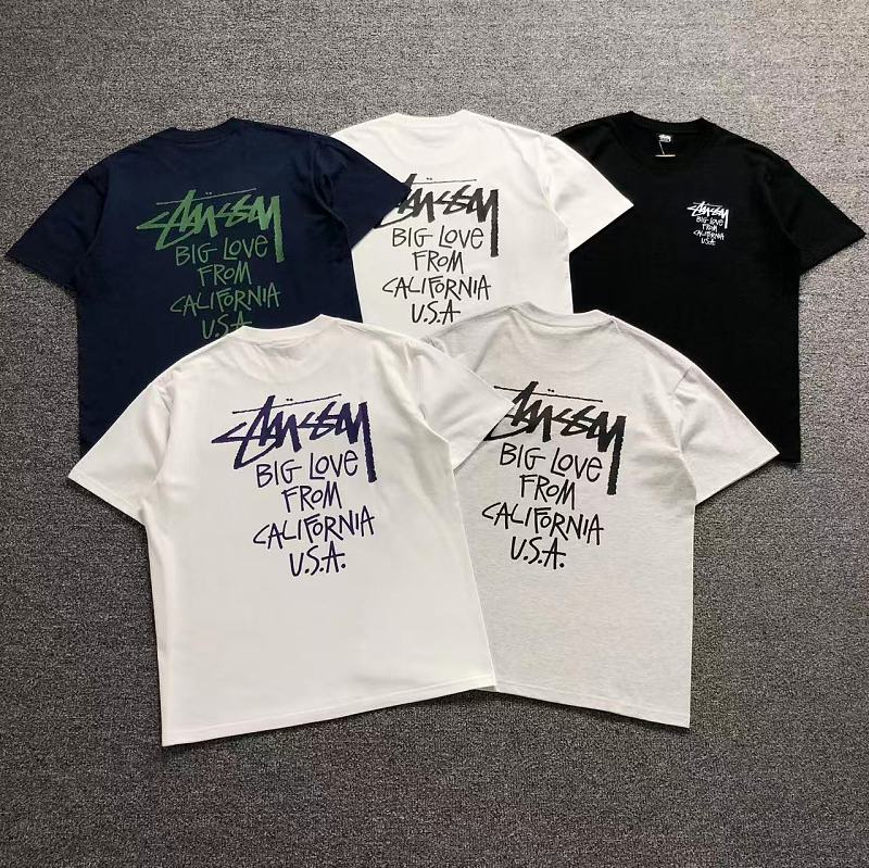 STUSSY T-SHIRT 2206204231（im 170cm 60kg i wear size M in the phot）
