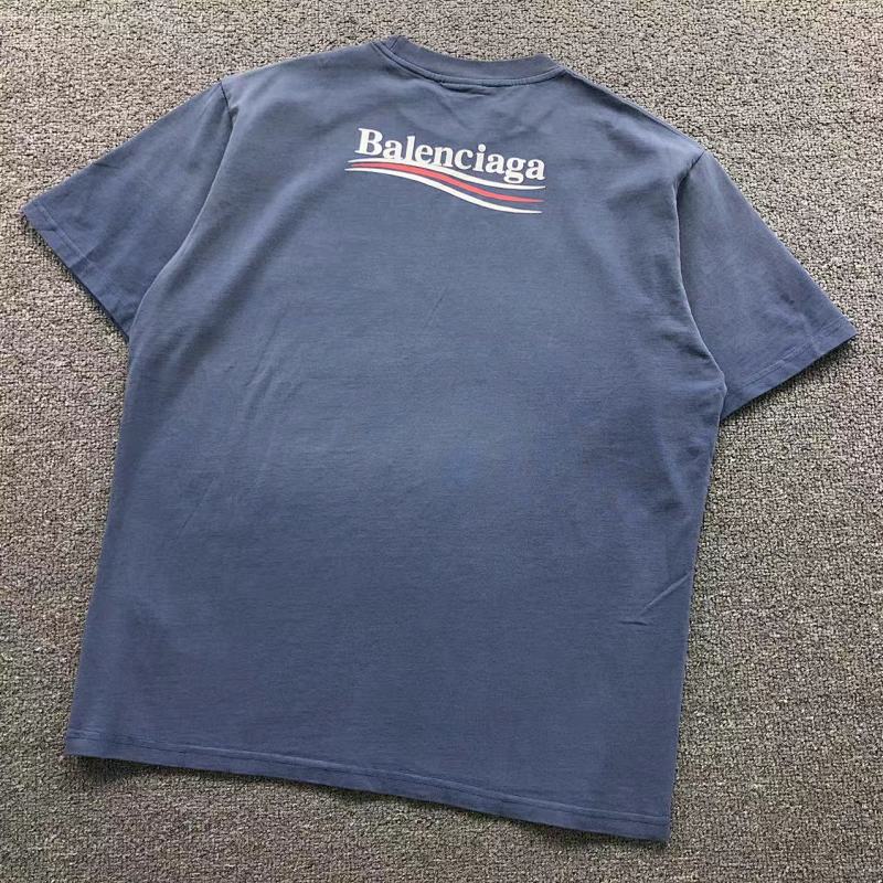 BALENCIAGA T-SHIRT 5212221136（im 170cm 60kg i wear size L in the phot）