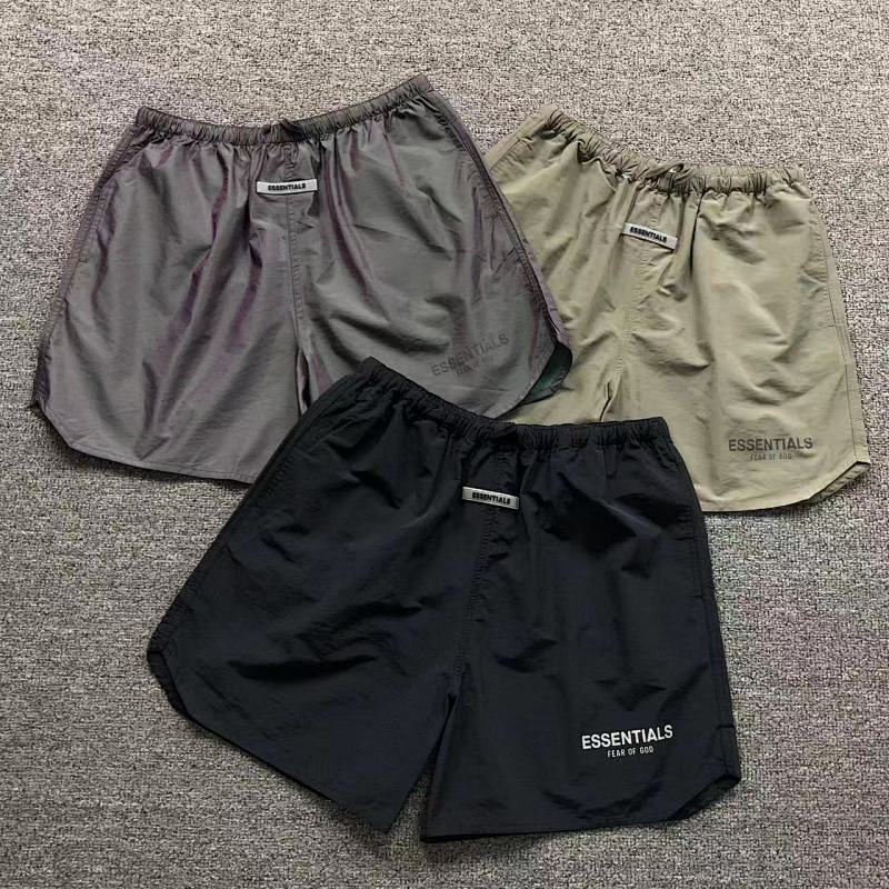 FOG SHORTS 41101610135（im 170cm 60kg i wear size M in the phot）