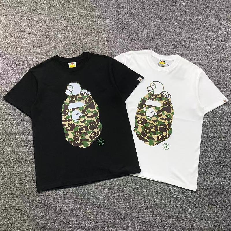 BAPE T-SHIRT 52070605164（im 170cm 60kg i wear size M in the phot）